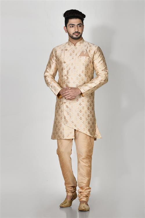 https://media.vinhemfashion.com/Images/RajsahiVol4AVLS2606P1BMN80TF/image/
